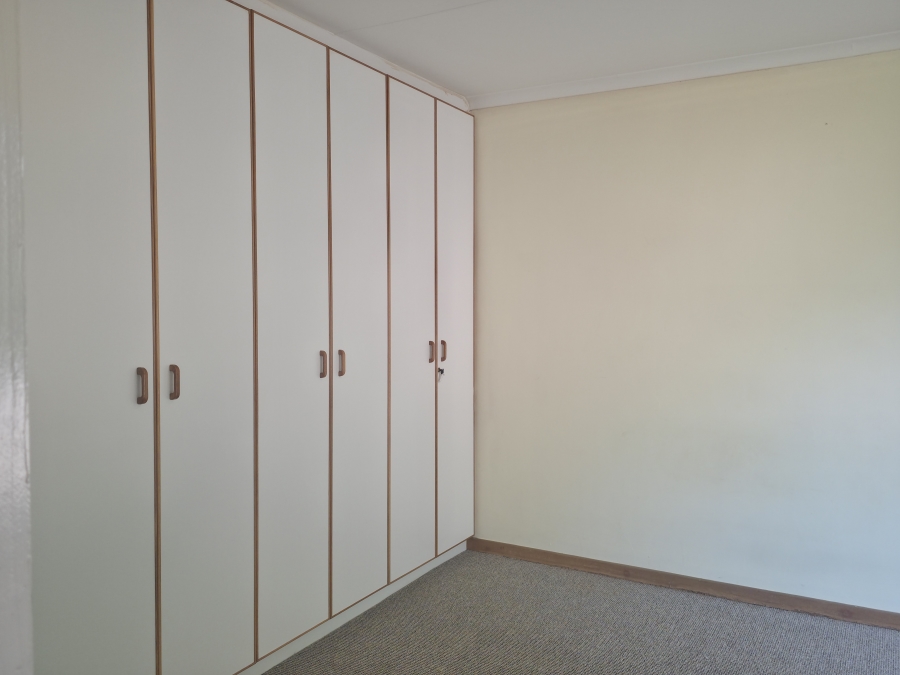 3 Bedroom Property for Sale in Wavecrest Eastern Cape